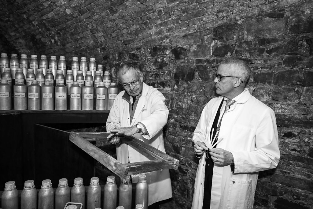 Guy Delforge et Charles Kerangoff, Parfumerie Guy Delforge,Parfumeur, Aurore Delsoir Photographe d'entreprise