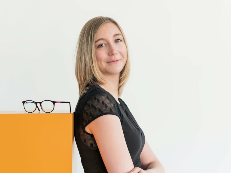 Roseline_Depasse_Portrait_ODB_Trombinoscope_Aurore_delsoir_Photographe_d'entreprise