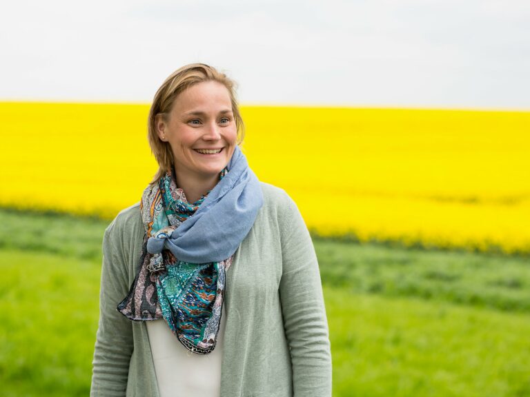 Portrait de Valérie Dupuis, Thérapies énergétiques par Aurore delsoir Photographe Corporate,