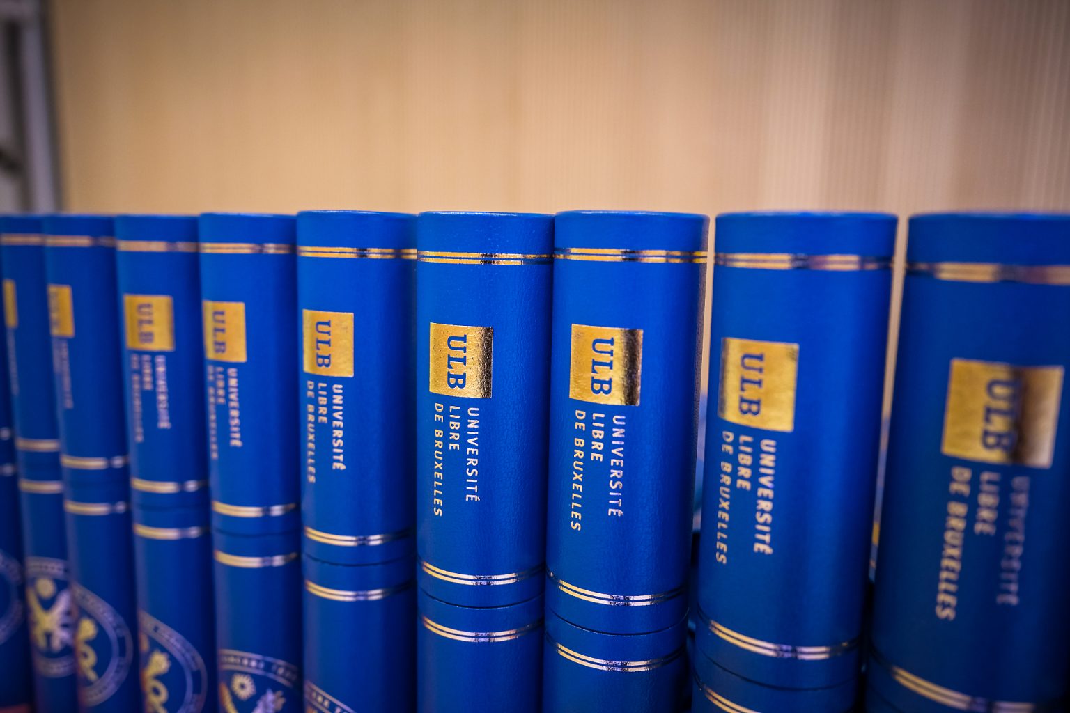 Détails des diplômes, Proclamation de la promotion des Facultés de Lettres, traduction et Communication 2018-2019 (ULB), par Aurore Delsoir Photographe corporate