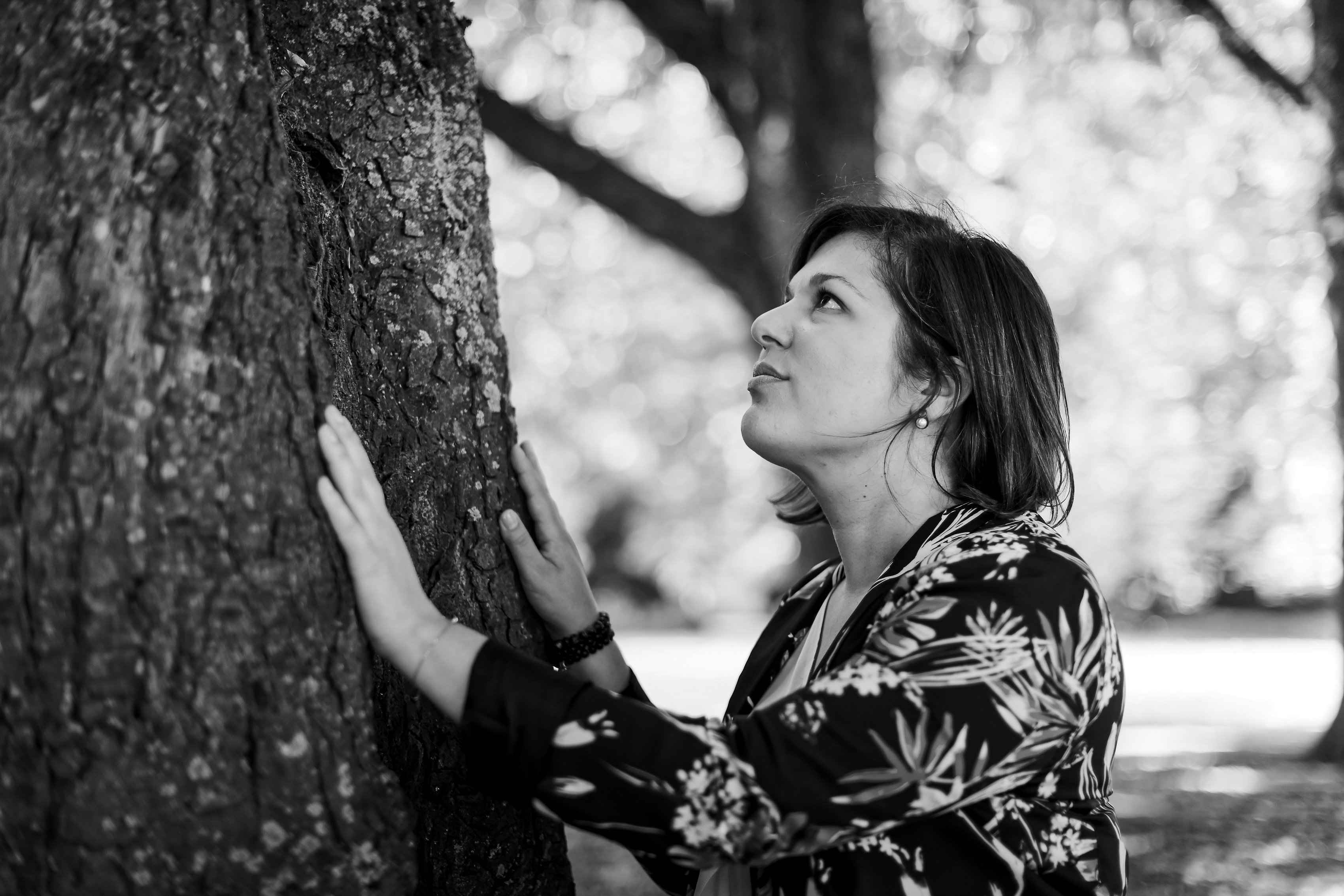 Anne-Body-Coach_Projet-Ceux-qui-mentourent-Aurore-Delsoir-Photographe_8632 Portrait d'Anne Body, Coach. "Ce(ux) qui m'entoure(nt), projet en noir et blanc par Aurore Delsoir photographe