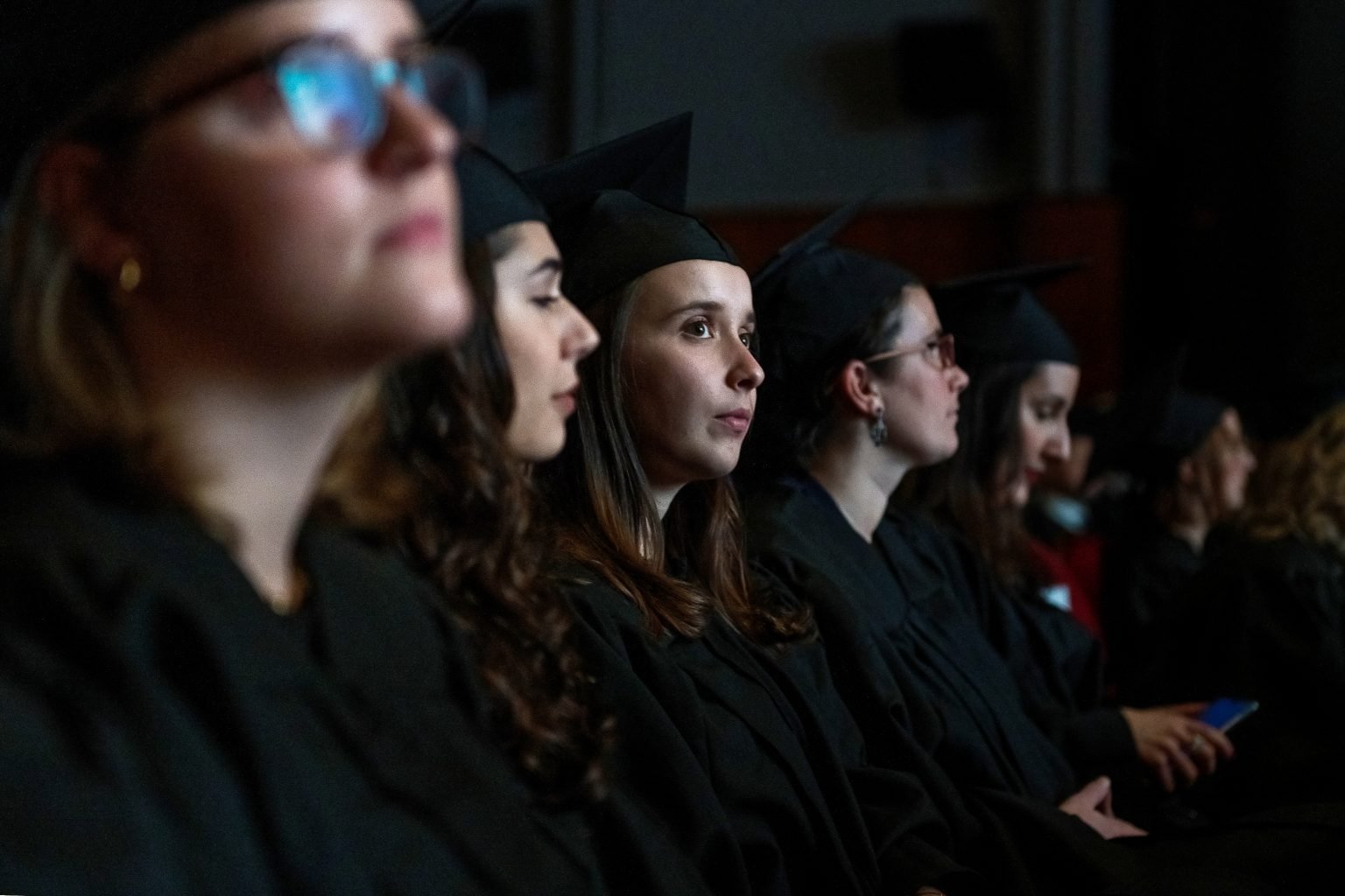 Détail des diplômés, remise de diplômes de la proclamation 2018-2019 de la FUCaM, par Aurore Delsoir Photographe Corporate