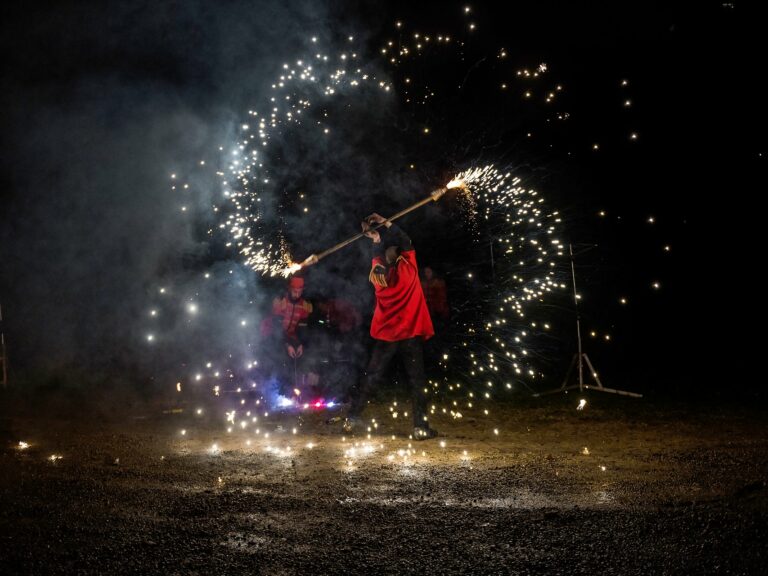 Animation craheurs de feu Pré en bulle par Aurore Delsoir photographie