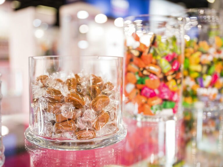 Confiseries françaises au Salon Mondial de la confiserie et des Snacks 2020 par Aurore Delsoir photographe corporate