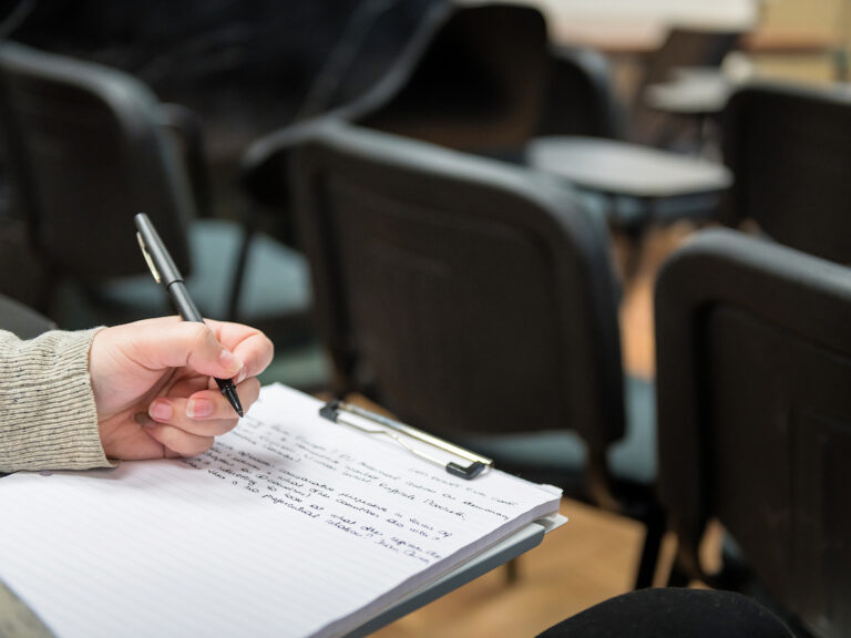 Prise de notes, conférence Gemstones 06 mars 2020 par Aurore Delsoir photographe